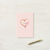 Post-it® Pink Cream Heart Balloon (Sur un bureau)