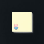 Post-it® Pink cute reading<br><div class="desc">Cute pink reading owl cute design for a young girl. Cute animal design.</div>