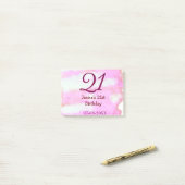 Post-it® Pink green pastel 21st birthday simple name date g (Sur un bureau)