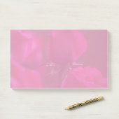 Post-it® Pink Roses with Dew (Sur un bureau)