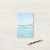 Post-it® Plage tropicale pittoresque avec huttes de chaume  (Sur un bureau)