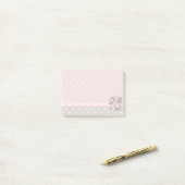 Post-it® Plaid et fleurs (Sur un bureau)