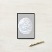 Post-it® Planète Terre Prise Par L'Équipage Apollo 11. (Sur un bureau)