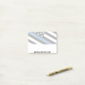 Post-it® Police Mince Ligne Bleue Américain Drapeau Nom de (Sur un bureau)