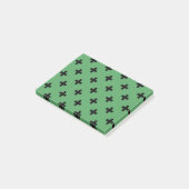 Post-it® Polka noire croise sur vert (Incliné)