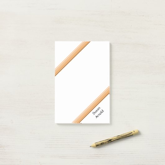 Post-it® Post-it Note - Tons d'orange (Sur un bureau)