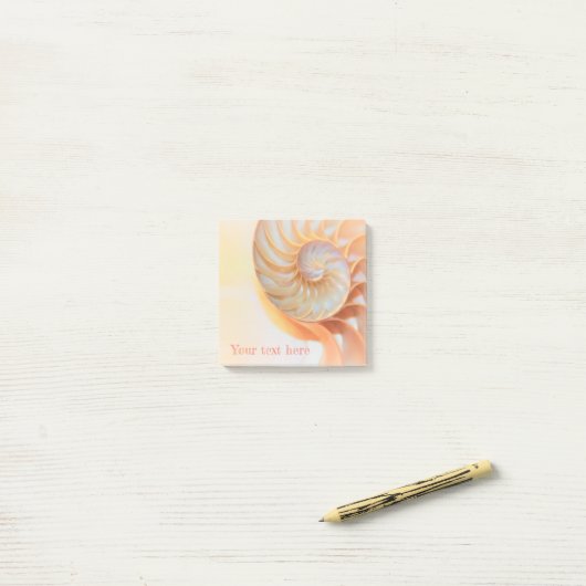 Post-it® Post-It Notes nautilus shell (Sur un bureau)