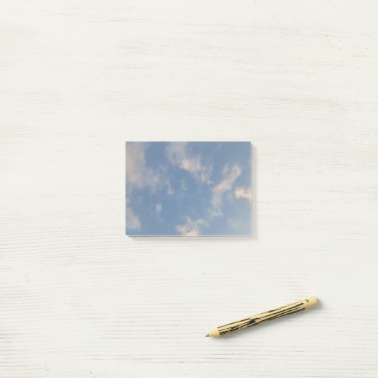 Post-it® Post-it-notes Nuage #9 (Sur un bureau)