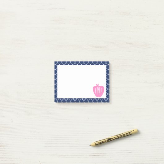 Post-it® Professeur rose de monogramme de Quatrefoil de (Sur un bureau)