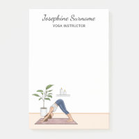 Professeure de yoga femme yogini en posture du chi