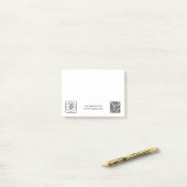 Post-it® QR code blanc | Conception de logo d'entreprise mi (Sur un bureau)