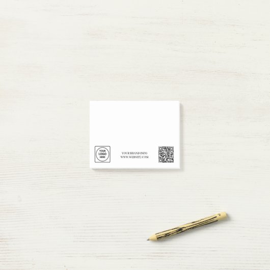 Post-it® QR code blanc | Conception de logo d'entreprise mi (Sur un bureau)