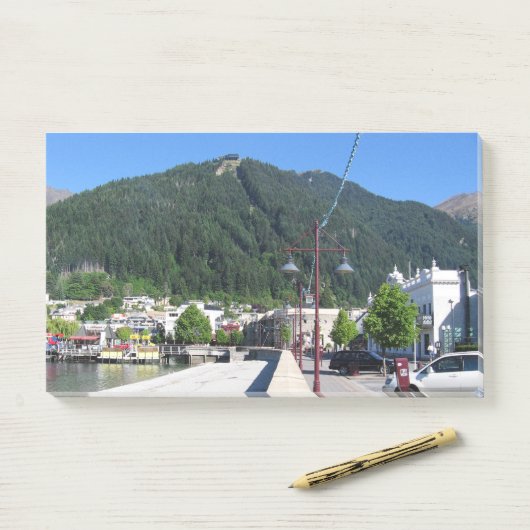 Post-it® Queenstown, Otago, Nouvelle-Zélande (Sur un bureau)