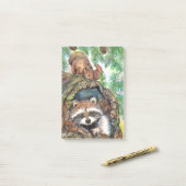 Post-it® Racoon dans le trou d'arbre avec l'écureuil (Sur un bureau)
