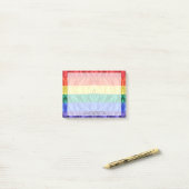 Post-it® Rainbow flag rainbow strips LGBTQ nom personnalisé (Sur un bureau)