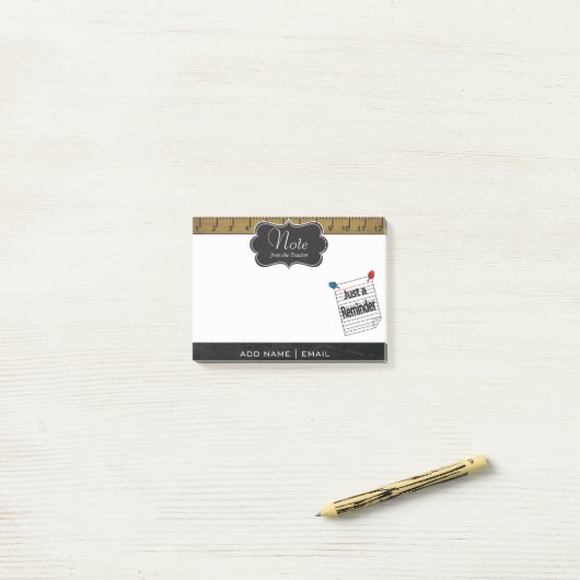 Post-it® Rappel de note de l'enseignant de l'école | Texte  (Sur un bureau)