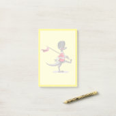 Post-it® Raptor Habillé En Garde Britannique. (Sur un bureau)