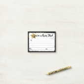 Post-it® Reconnaissance de l'employé grande note post-it de (Sur un bureau)