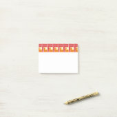 Post-it® Red Topsy Turvy (Sur un bureau)