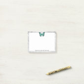 Post-it® Remarques sur papillon Turquoise brillant (Sur un bureau)