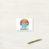 Post-it® Restez Gnarly mignon Narwhal Narwhal Amover (Sur un bureau)