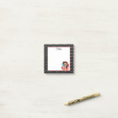 Post-it® Retro Girl (Sur un bureau)