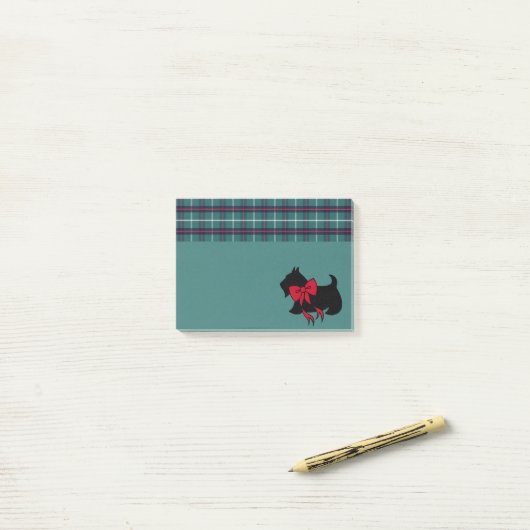 Post-it® Retro Holiday Scottish Terrier Post It Notes (Sur un bureau)