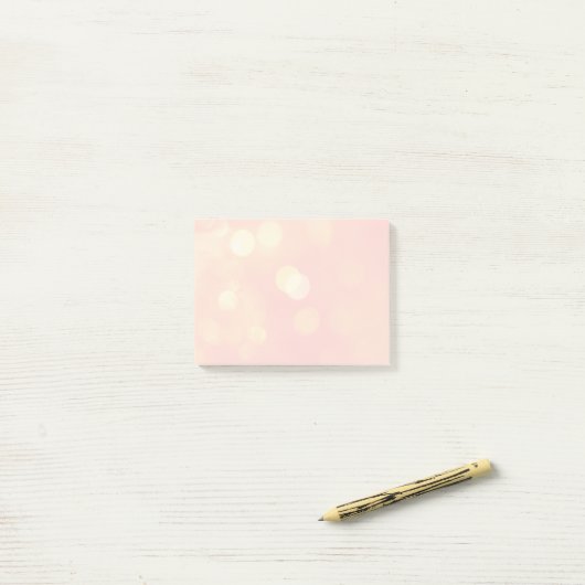 Post-it® Rose chic (Sur un bureau)