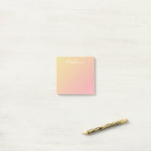 Post-it® Rose Corail Doré Ombré Moderne Script (Sur un bureau)