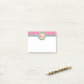 Post-it® Rose et fleurie avec étiquette de nom et ruban (Sur un bureau)