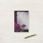 Post-it® Rose gothique, bougie, parchemin et emplacement (Sur un bureau)