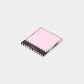 Post-it® Rose Monogramme mignon avec Pois noirs (Incliné)