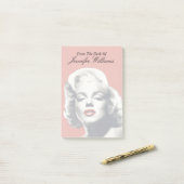 Post-it® Rouge sur les lèvres rouges Marilyn (Sur un bureau)