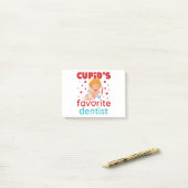 Post-it® Saint-Valentin, le Dentiste préféré de Cupid (Sur un bureau)