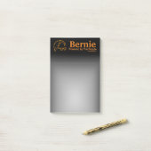 Post-it® Sanders 2016 Powered by The People (Sur un bureau)