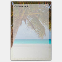 Scène de refroidissement tropicale de plage