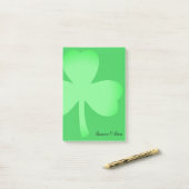Post-it® Shamrock Vert moderne Script Monogramme Nom 4x6 (Sur un bureau)