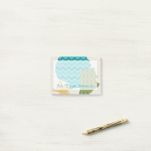 Post-it® Shell Motifs II (Sur un bureau)