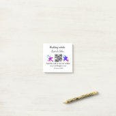 Post-it® Site web mariage minimal simple Q R code ajouter n (Sur un bureau)