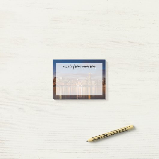 Post-it® Skyline De Chicago La Nuit (Sur un bureau)