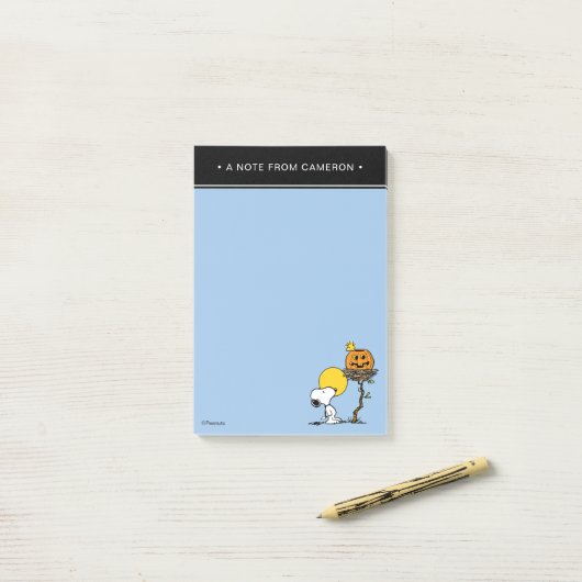Post-it® Snoopy & Bois Nid Avec Jack O'Lantern (Sur un bureau)