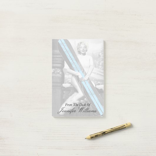 Post-it® Snowboard de Marilyn (Sur un bureau)