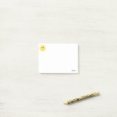 Post-it® Soleil heureux mignon sur fond blanc (Sur un bureau)