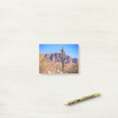 Post-it solitaire de cactus (Sur un bureau)