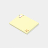 Post-it® Souris blanche mignonne et fromage sur fond jaune (Incliné)