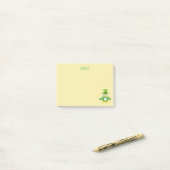 Post-it® St. Patrick Owl Couleur sable (Sur un bureau)