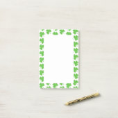 Post-it® St. Patricks Day Post-it-Notes (Sur un bureau)