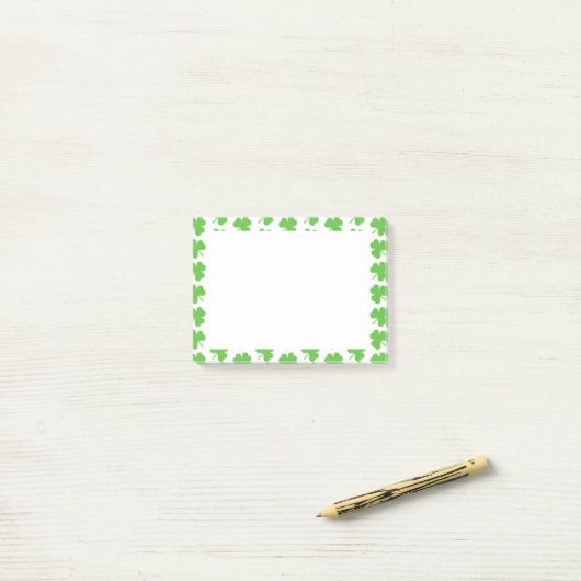 Post-it® St. Patricks Day Post-it-Notes (Sur un bureau)