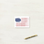 Post-it® Stars-and-Stripes-Distressed-for-Darks-Horizontal- (Sur un bureau)