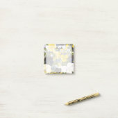 Post-it® Stickie Motif Floral Personnalisé (Sur un bureau)